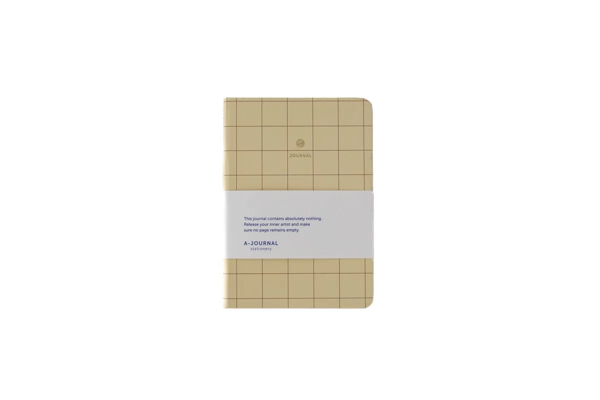 Notitieboek A6 - geruit - softcover fra A Journal i Checkered – produktbillede