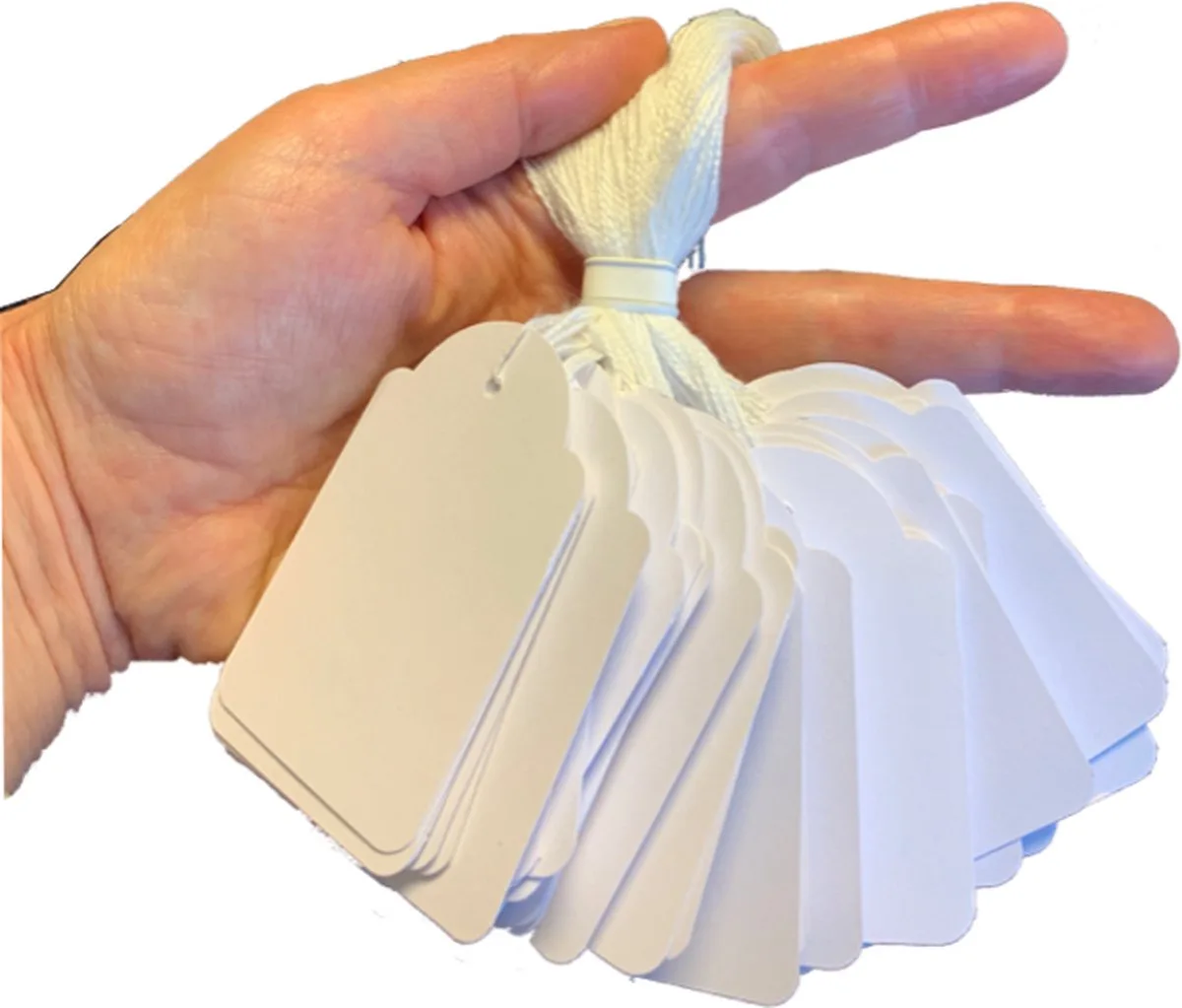 100 Prijskaartjes met koord - 4,5x6,5cm - 100stuks - Wit von Apli in Wit 7 – Produktfoto