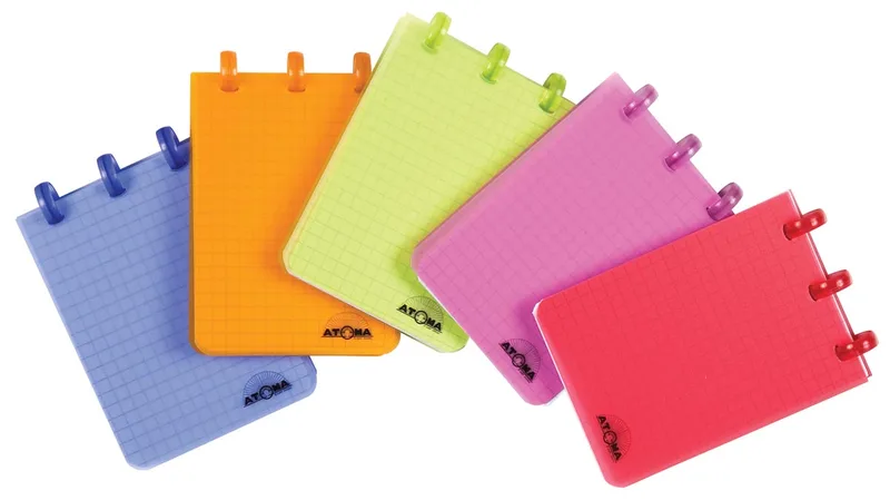 Trendy notitieboekje, ft A7, 120 bladzijden, PP, geruit 5 mm, geassorteerde kleuren by Atoma – product photo