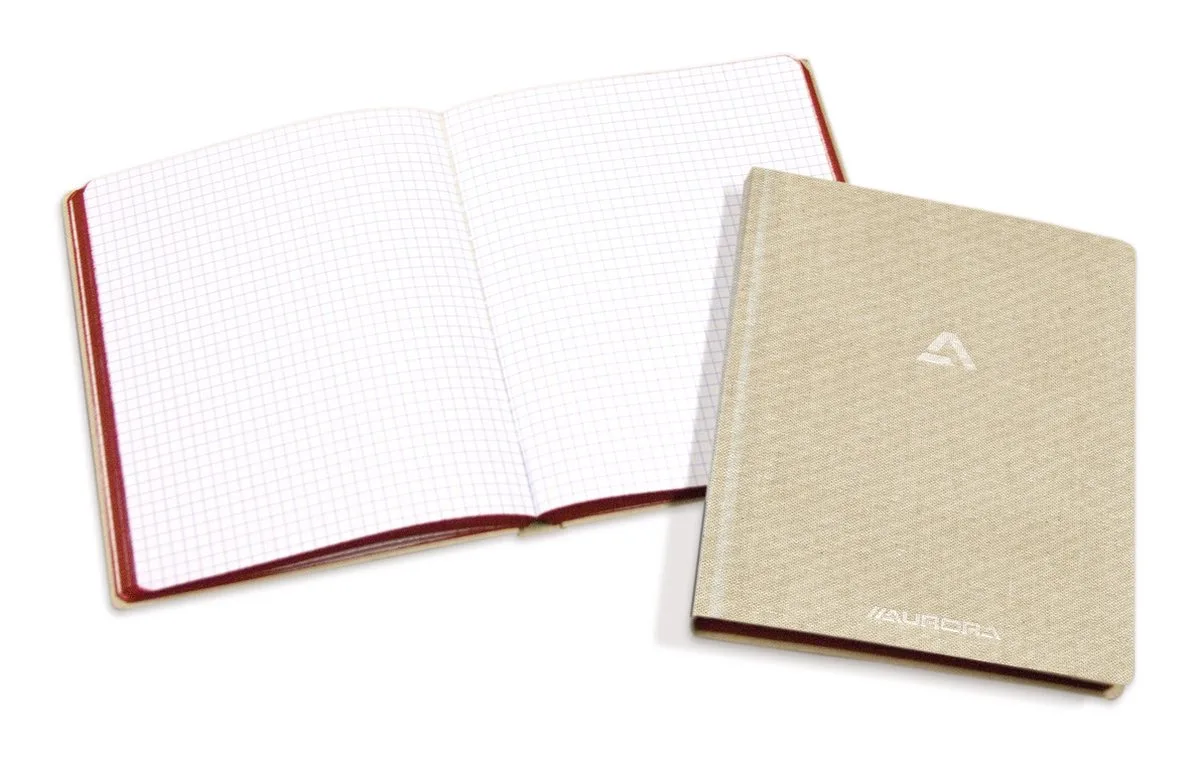 Notebook/Schrift A5, linnen omslag, geruit, genaaide uitvoering, met rode snede, pak van 4 stuks de Aurora en Gris – photo produit