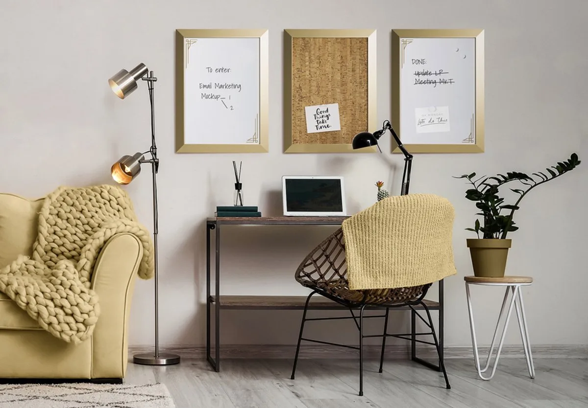 Design whiteboard Kamashi 600 x 450 mm, gouden rand von Bi-Office in Gold – Produktfoto