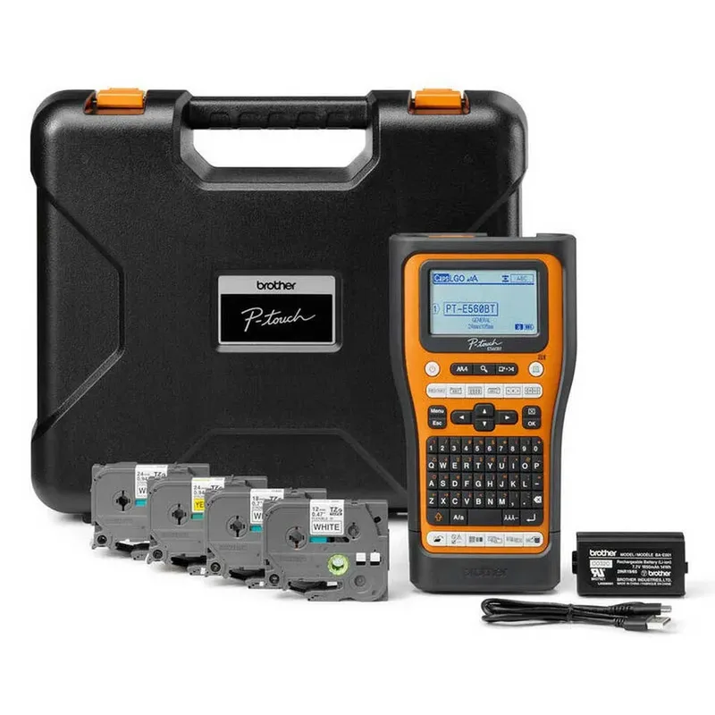 PT-E560BTSP labelprinter Thermo transfer 180 x 180 DPI 30 mm/sec Bedraad en draadloos HSE/TZe Bluetooth QWERTY von Brother in Schwarz – Produktfoto 2 von 4