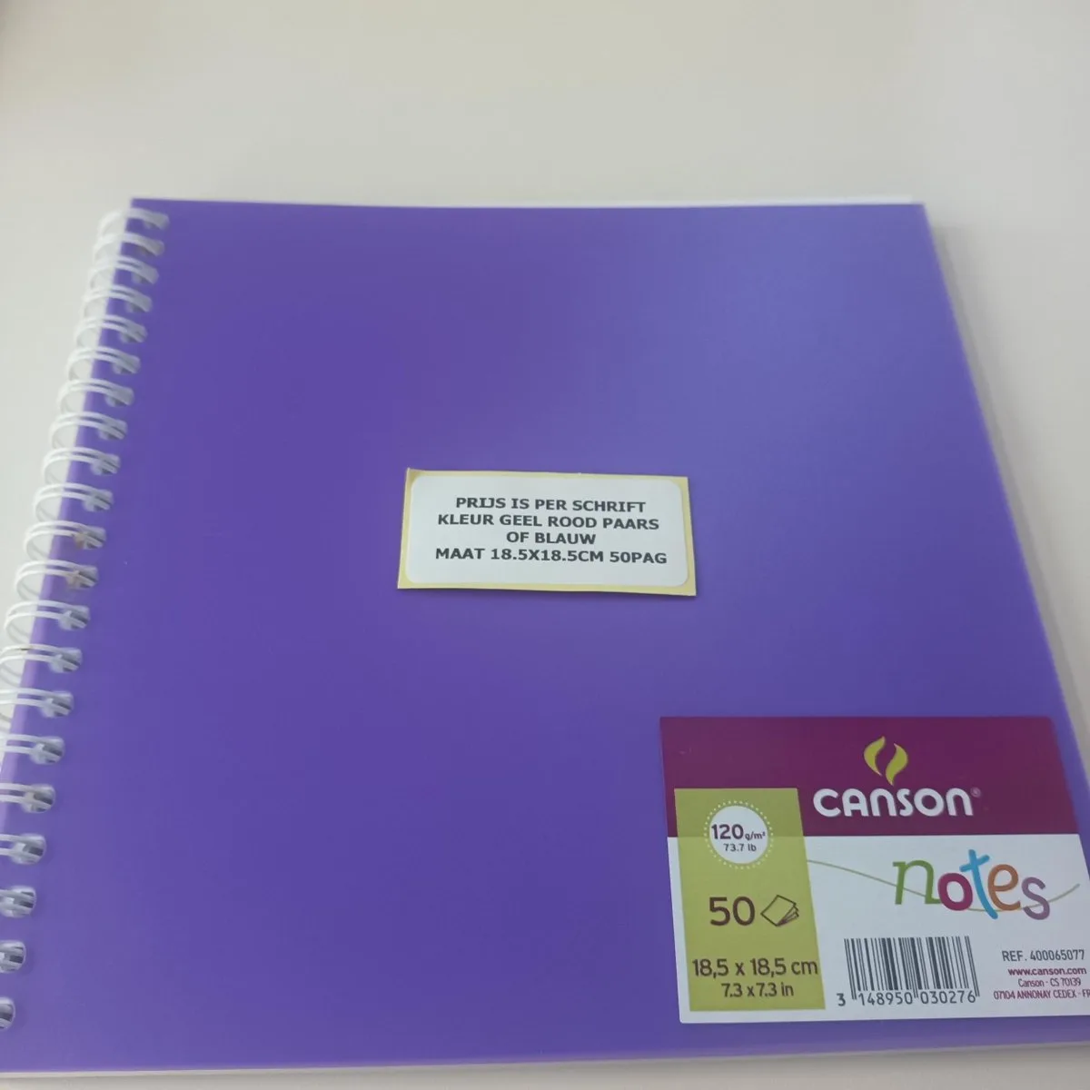 schetsboek 185 x 185 met 50 vellen van 120 gr in by Canson in Geassorteerde kleuren – product photo