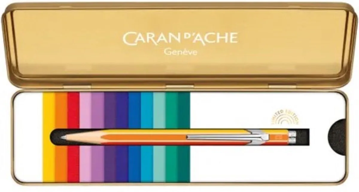 Caran d'Ache 849 Colour Treasure Warm Rainbow Limited Edition Balpen fra Caran d'Ache i Lyserød, Rød, Gul – produktbillede