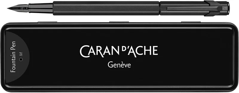 vulpen 849 Black Code de Caran d'Ache en Noir – photo produit