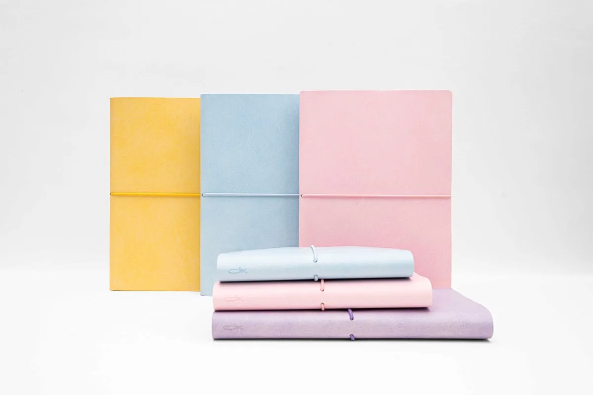 Notitieboek TREND – A5 - Blanco - Softcover – Celeste - Made in Florence, Italy van Ciak in Zacht blauw – productfoto