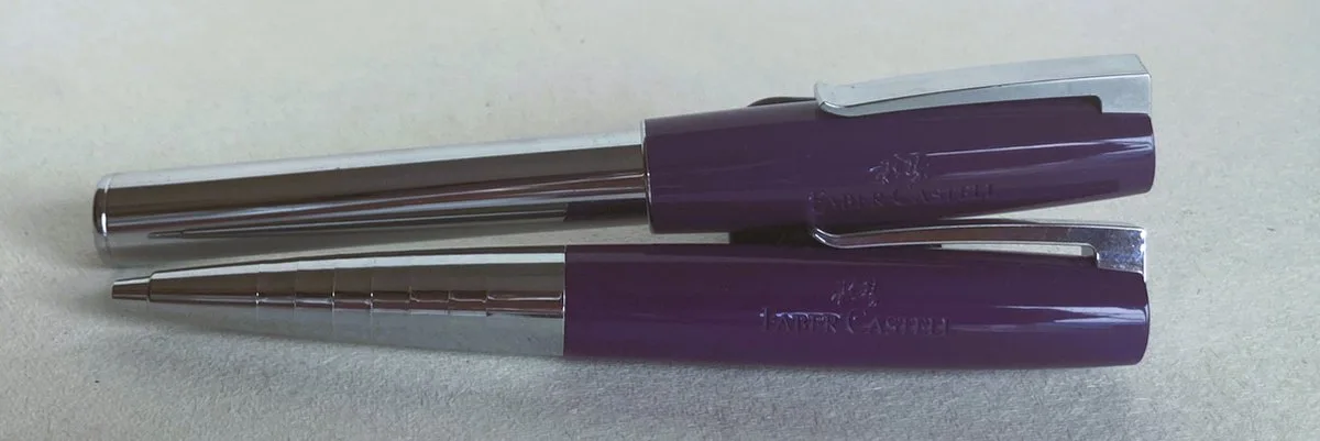 geschenkset vulpen en balpen van Faber-Castell in Paars en chroom – productfoto
