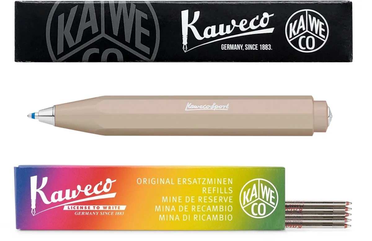 Balpen - Skyline Sport - Macchiato - Met doosje Balpenvullingen MEDIUM ROOD fra Kaweco i Brun – produktbillede
