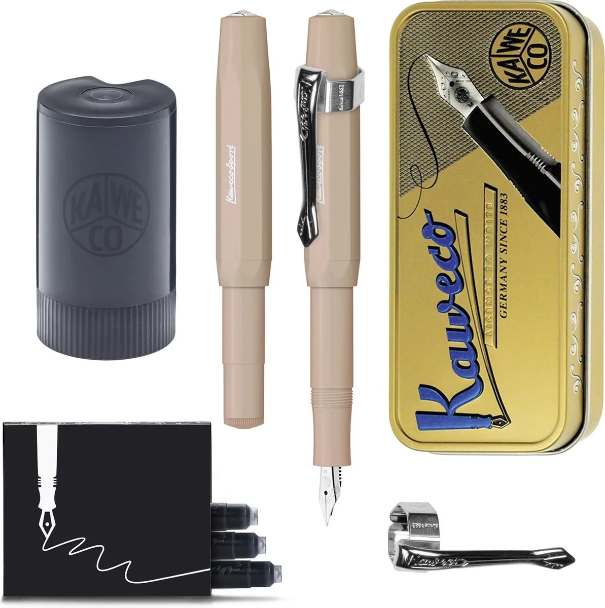 Cadeauset - (5delig) - Vulpen Sport Skyline Macchiato Fountain Pen - Medium - Vintage blikje - Nostalgic Octagonal Clip Chrome - Gevulde Inkt Patronen houder - Doosje Vullingen fra Kaweco i Brun – produktbillede