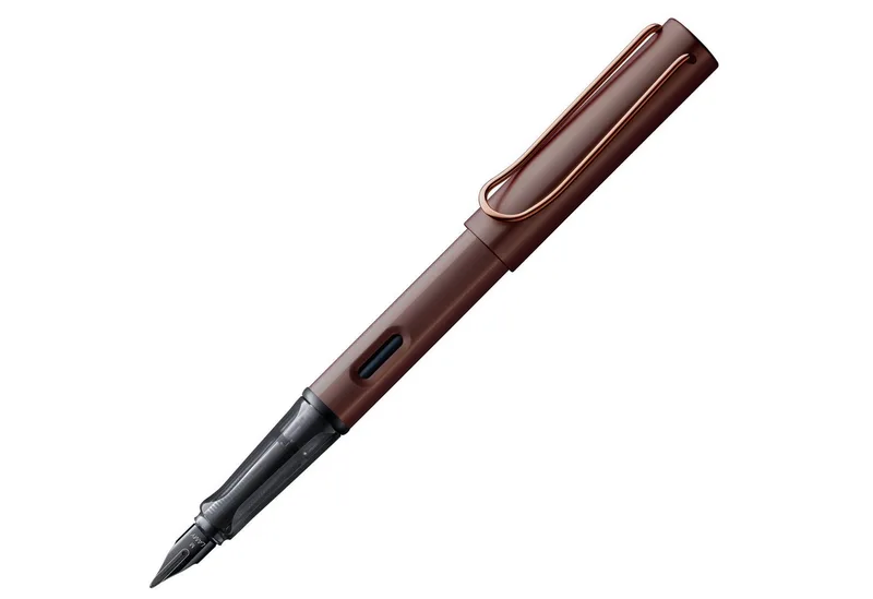 Füller LAMY Lx Füller marron Alu Gehäuse Strichbreite M Tintenpatrone T 10 bl von Lamy in Braun – Produktfoto