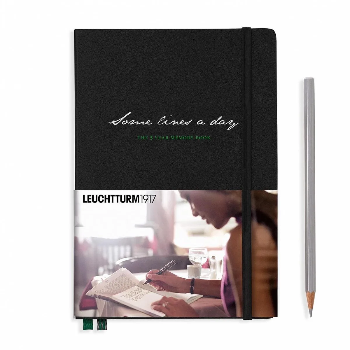 A5 Medium 5 jaar Dagboek met harde kaft Black by Leuchtturm1917 in Black – product photo