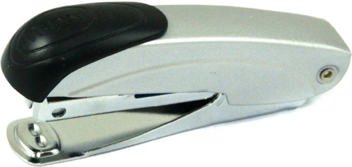 nietmachine -small - n°10 - universal metal de Maped – photo produit