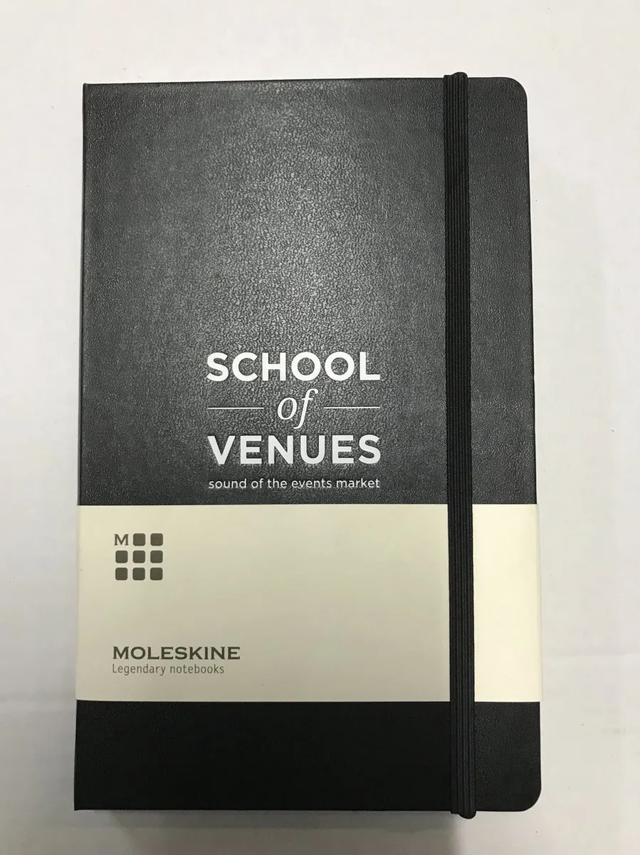 Large Notebook gelijnd van Moleskine in Zwart – productfoto