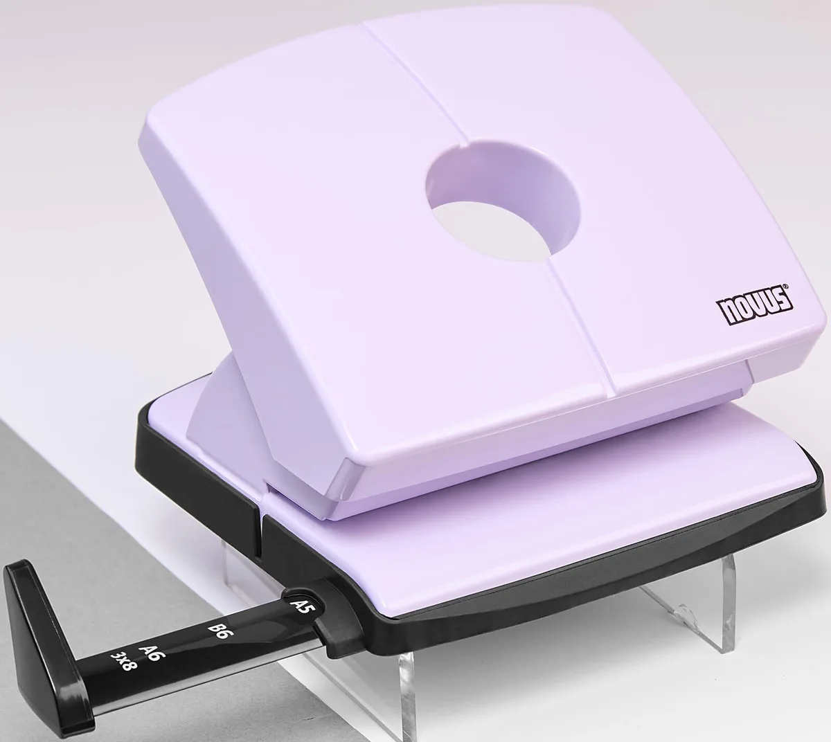 Locher B220 pretty lilac von Novus – Produktfoto