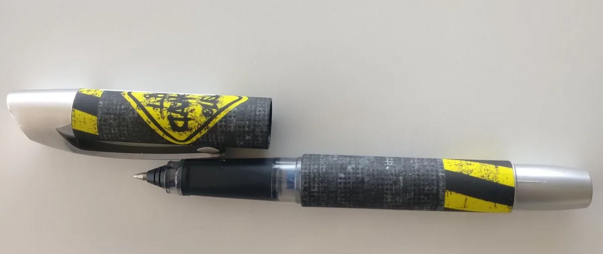 ROLLERBALPEN de Online en Grijs en geel – photo produit