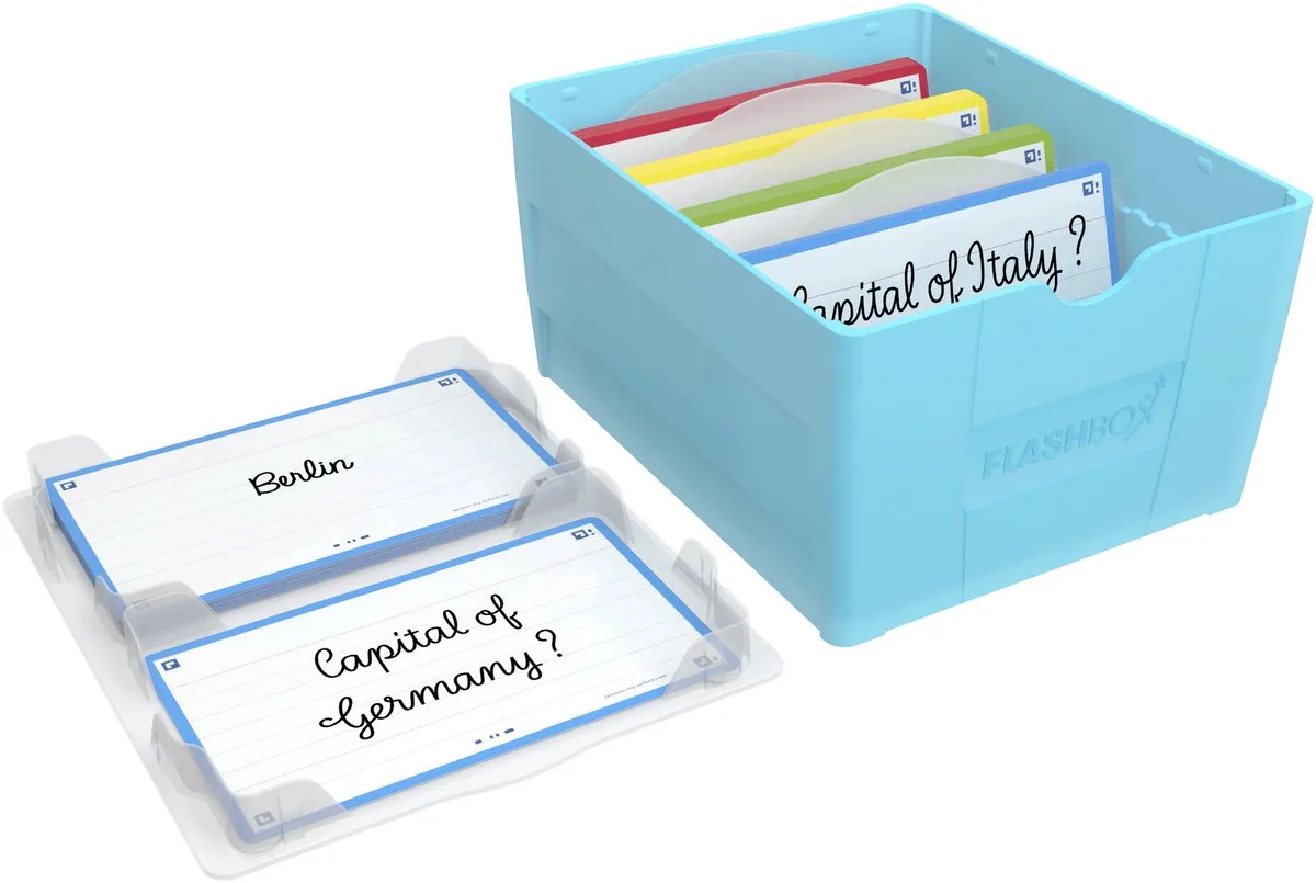 Flashbox 17,3x14,5cm PP pastelblauw + 32 flashcards Flash 2.0 by Oxford in Blue – product photo