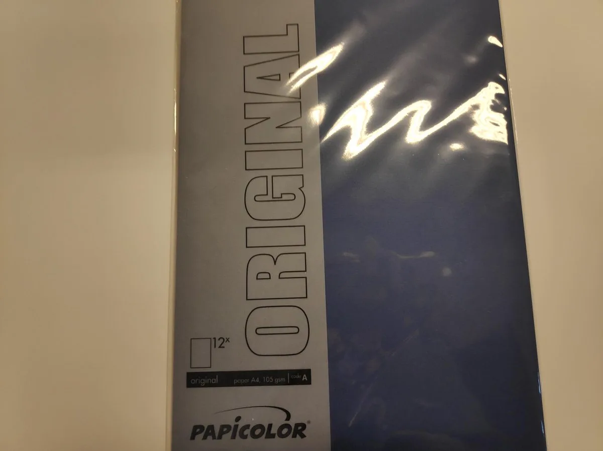 Original Papier A4 105 gsm 12 Sheets van Papicolor in Irisblauw – productfoto