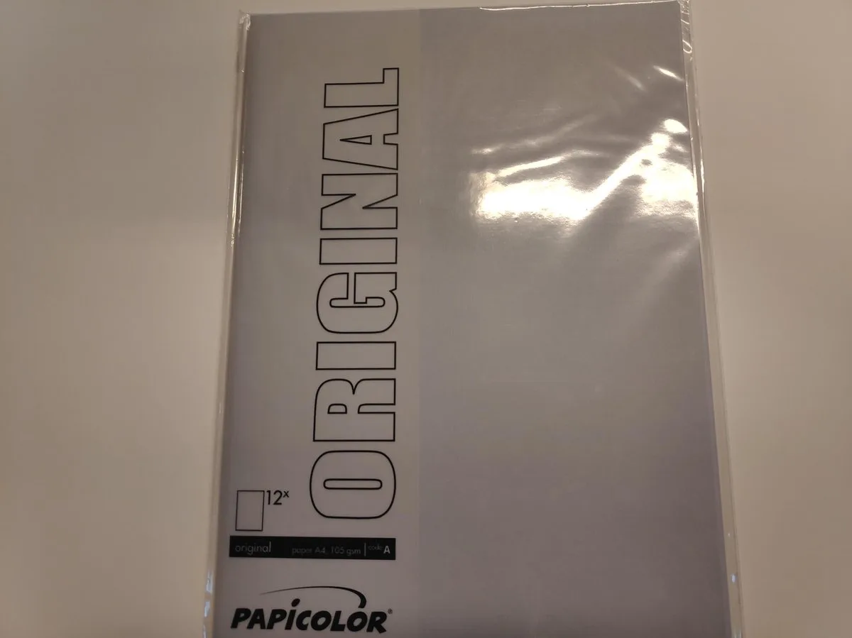 Original Papier A4 105 gsm 12 Sheets de Papicolor en Lavendel – photo produit
