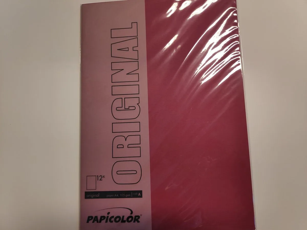 Original Papier A4 105 gsm 12 Sheets van Papicolor in Purper – productfoto
