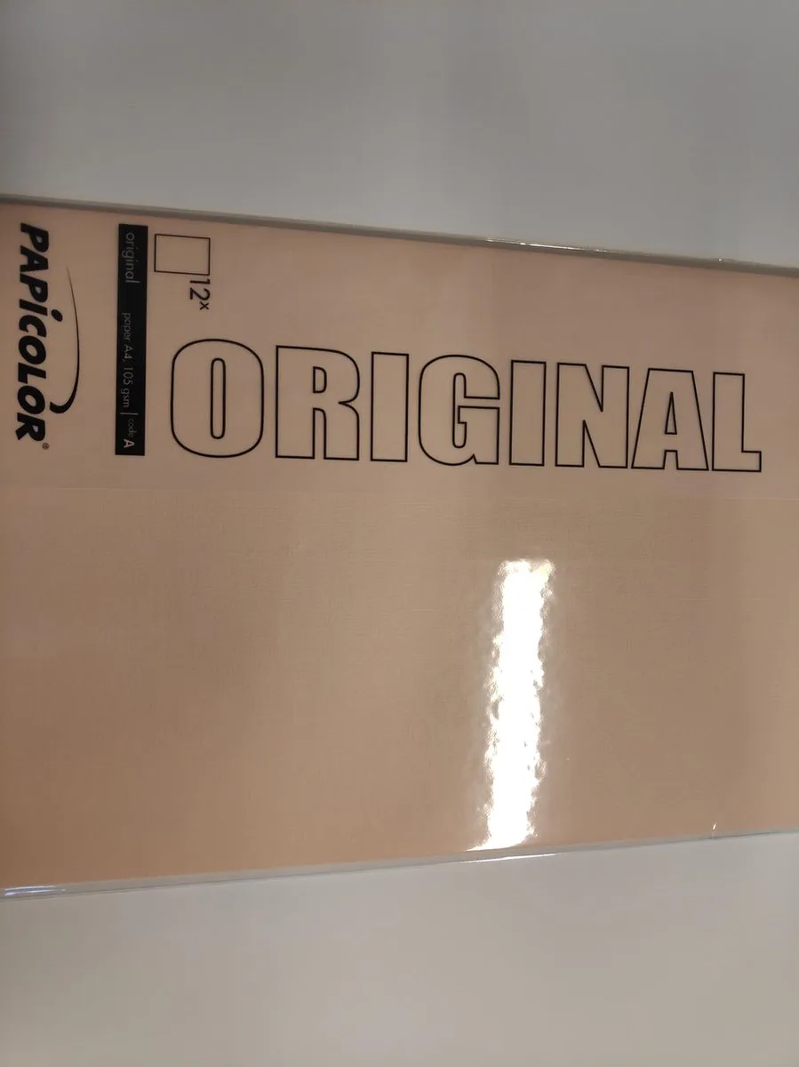 Original Papier A4 105 gsm 12 Sheets van Papicolor in Zalmroze – productfoto