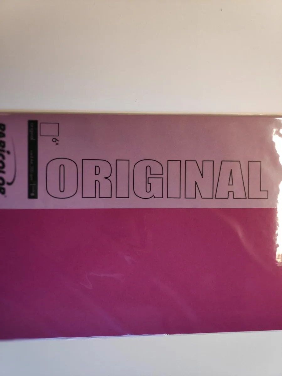 Original Papier A4 200 gsm 6 Sheets van Papicolor in Purper – productfoto