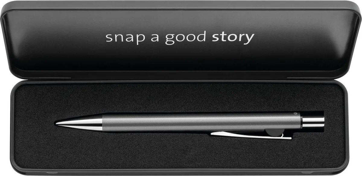 balpen Snap Metallic K10 Platinum metal case by Pelikan in Metallic platinum – product photo