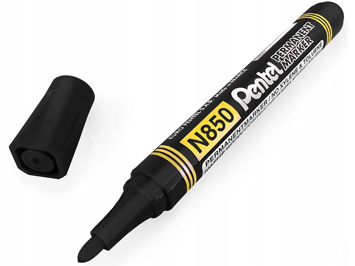 Rode Permanent Marker - Vloeiend & Geurloos fra Pentel i Rød – produktbillede