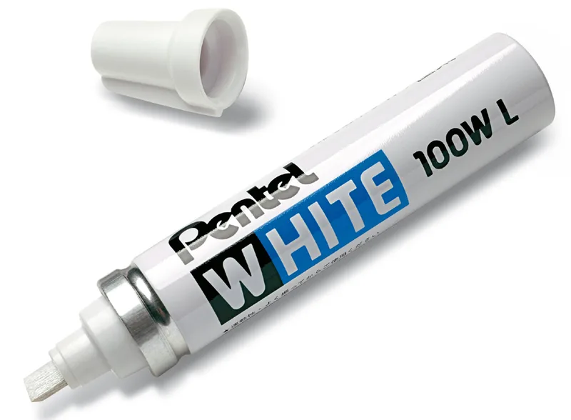 Weißer Permanent-Marker X100WL, Keilspitze, weiß von Pentel – Produktfoto
