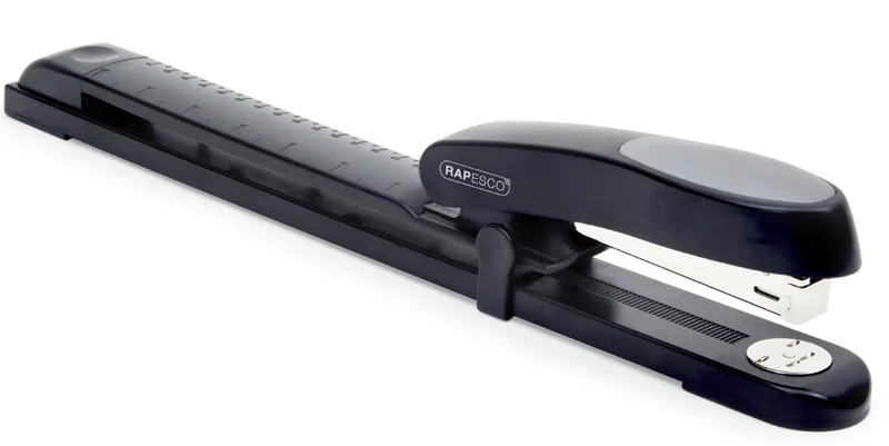 Langarm-Heftgerät Manta Ray, schwarz von Rapesco – Produktfoto