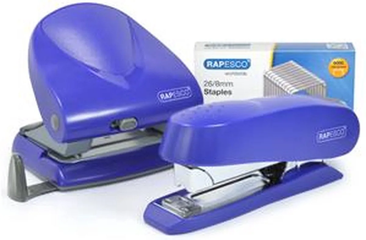 Luna-nietmachine, P-830-perforator en 5000 26/8 nietjes fra Rapesco i Blå – produktbillede