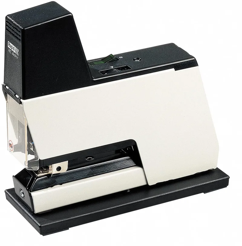 Classic contactloze elektrische nietmachine 105E (66/6), zwart van Rapid – productfoto