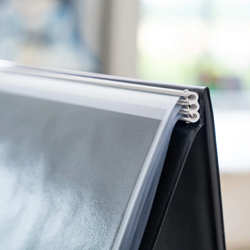 Tisch-Flipchart, A4 hoch, schwarz, inkl. 20 Hüllen van Rillstab – productfoto