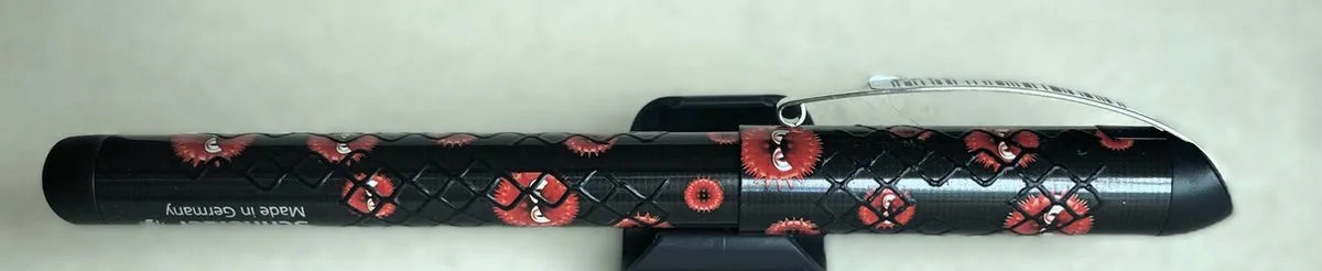 inktpen - met rood de Schneider en Noir – photo produit