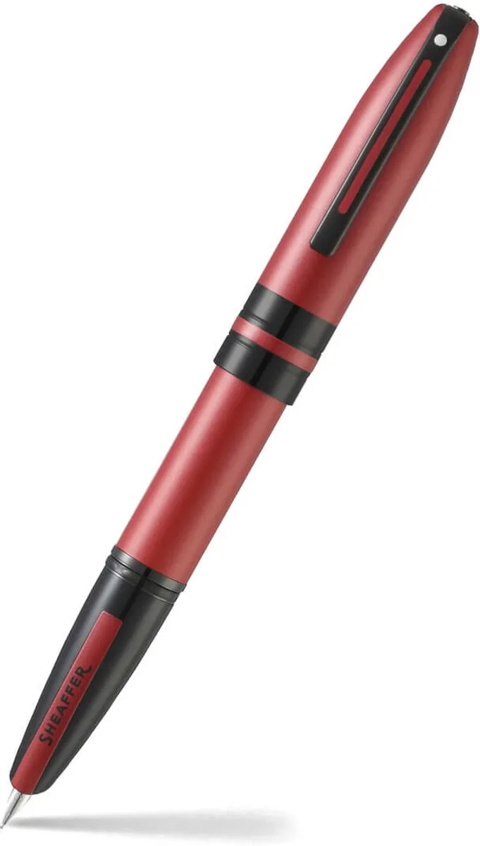 vulpen - Icon E9111 - M van Sheaffer in Metallic red – productfoto
