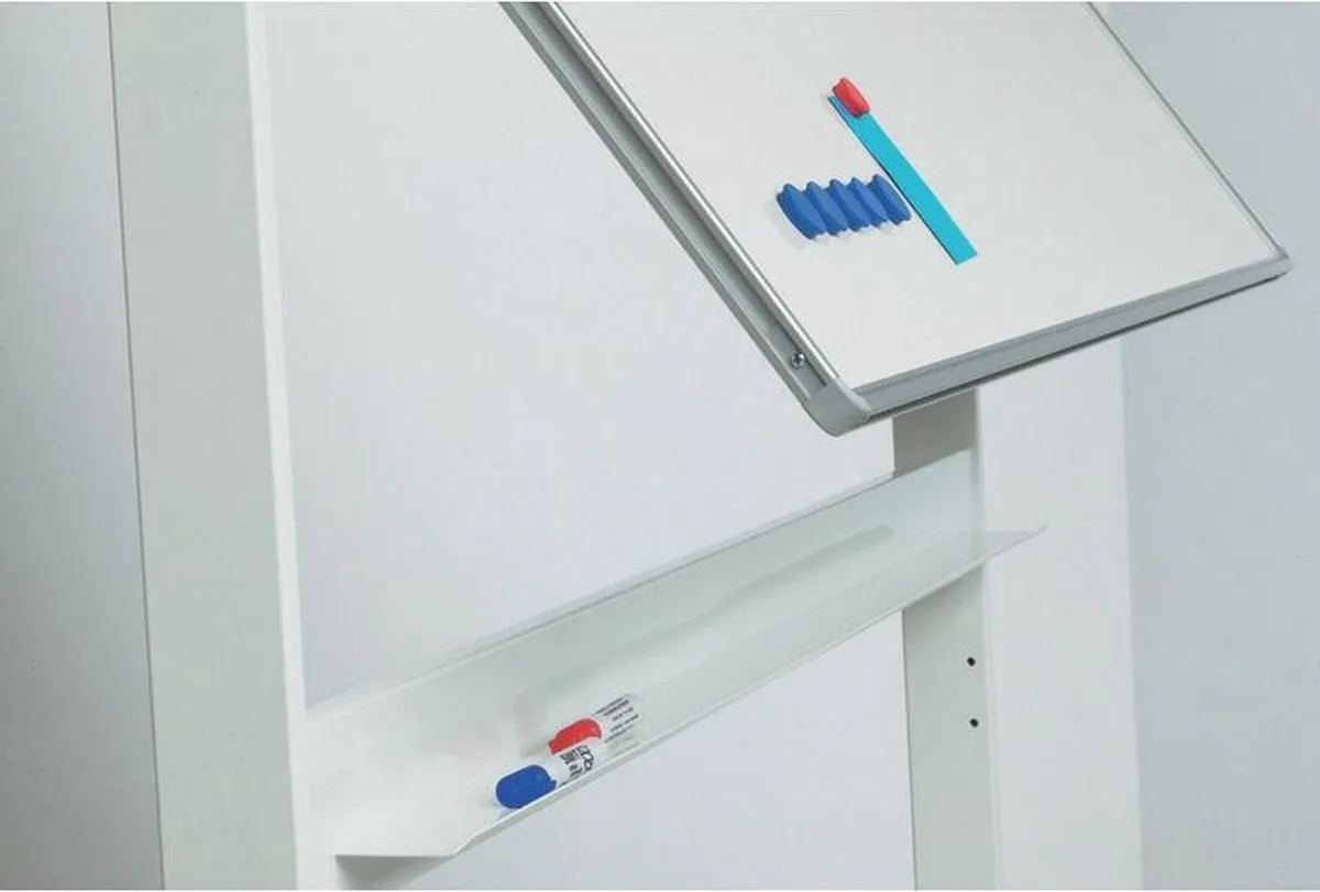 Kantelbaar whiteboard Pro series 100x180cm fra Smit Visual i Hvid – produktbillede