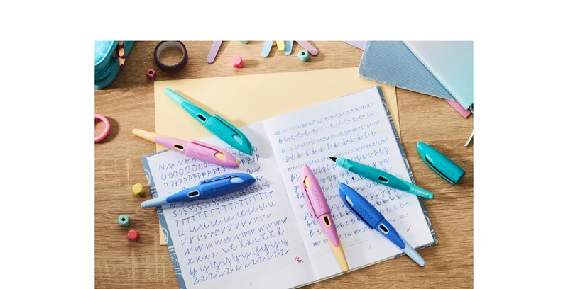 Füllhalter EASYbirdy Pastel, 16er Display van Stabilo – productfoto