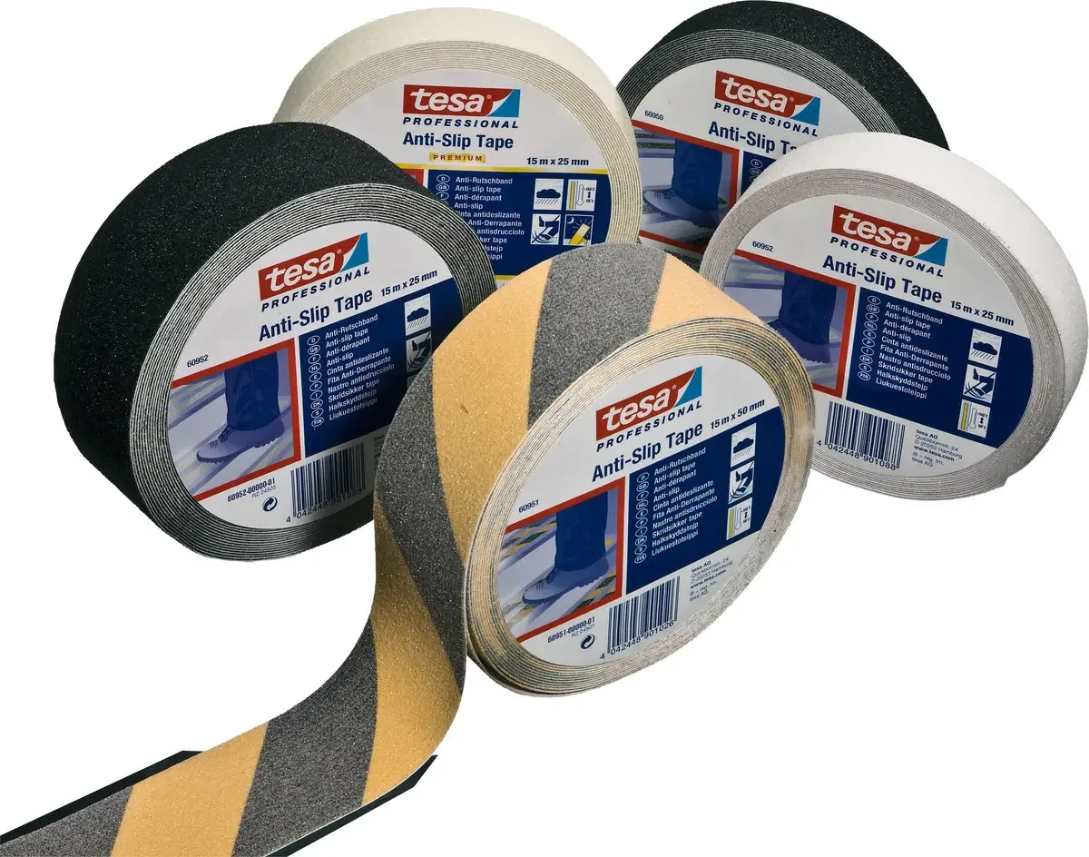 tesa 60953-00000-00 Anti-sliptape tesa Professional Fluorescerend (oplichtend) (l x b) 15 m x 25 mm 1 stuk(s) van tesa in Fluorescerende (lysende) – productfoto