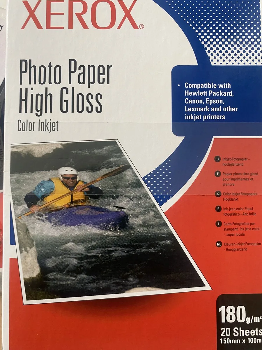 Photo Paper High Gloss 60 Vel 150 x 100 mm (180 g/m2) premium kwaliteit, hoogglans foto prints voor inktjet printers från Xerox i Wit gloss – produktbild
