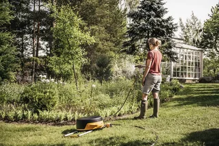 Dévidoir Automatique De Tuyau von Fiskars – Produktfoto 2 von 3