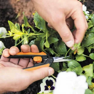 Ciseaux De Jardin Microtip Solid Sp13 de Fiskars – photo produit 6 sur 6