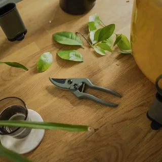 Ciseaux à élaguer F1075317 3 Pièces de Fiskars – photo produit 2 sur 3