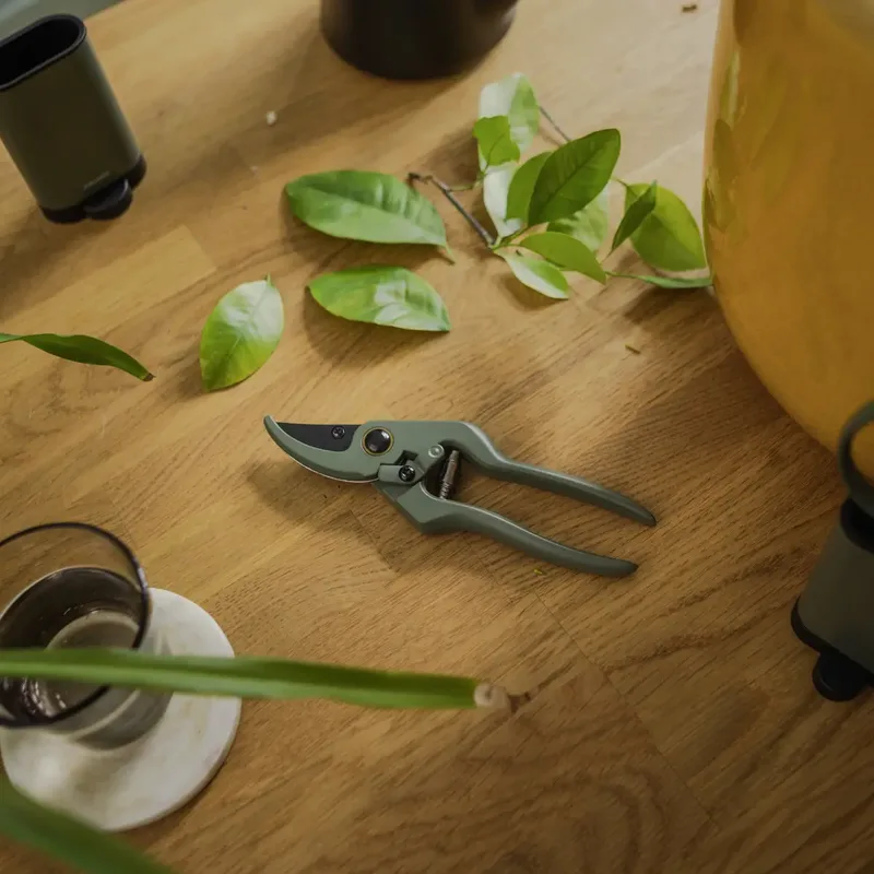 Ciseaux à élaguer F1075317 3 Pièces de Fiskars – photo produit 2 sur 3