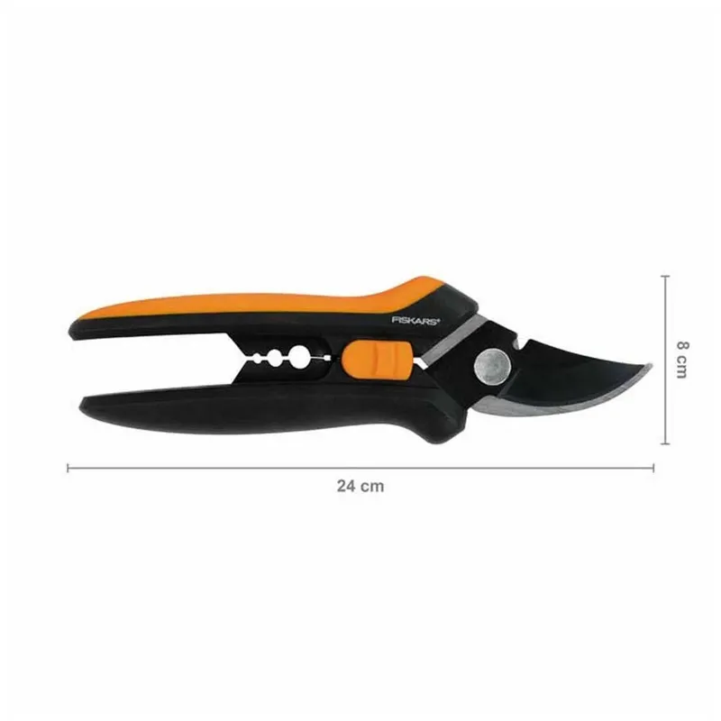 Ciseaux De Jardin Solid Sp14 de Fiskars – photo produit 4 sur 6
